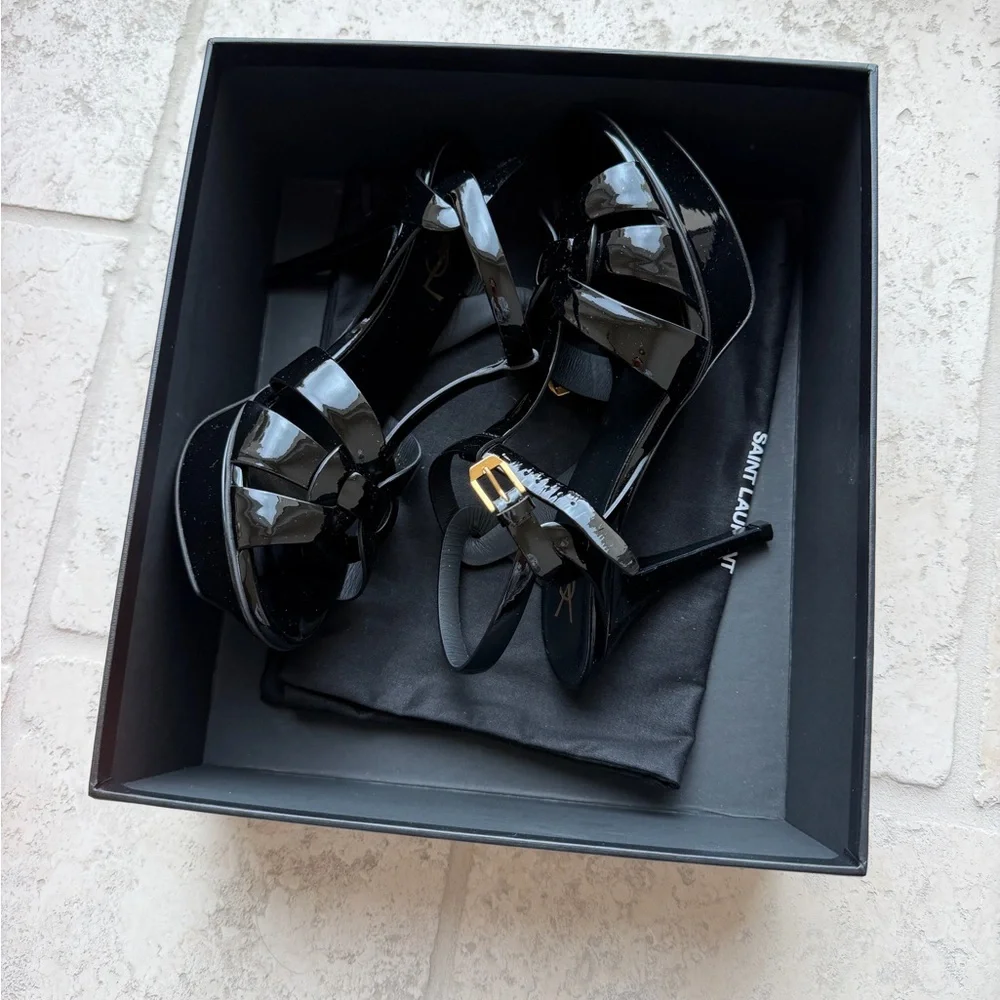 Saint Laurent Black Patent Leather Bow Strappy Heels - Picture 4 of 5